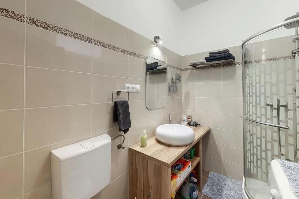 Bright Sunny Apt At Keleti Station,Near Citycenter Budapeszt Zewnętrze zdjęcie